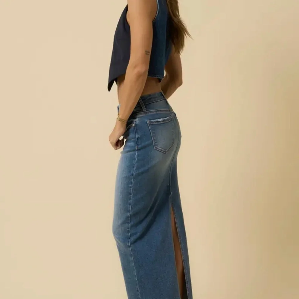 Super long maxi jeans skirt - Picture 3 of 8